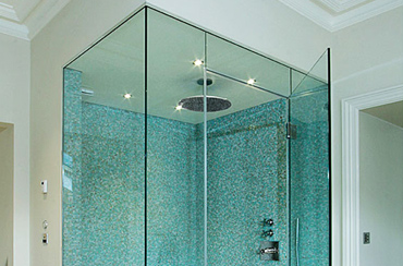 shower glass in UAE